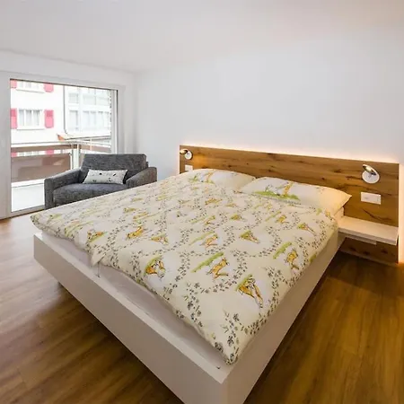 Moderne Jungtal Grächen